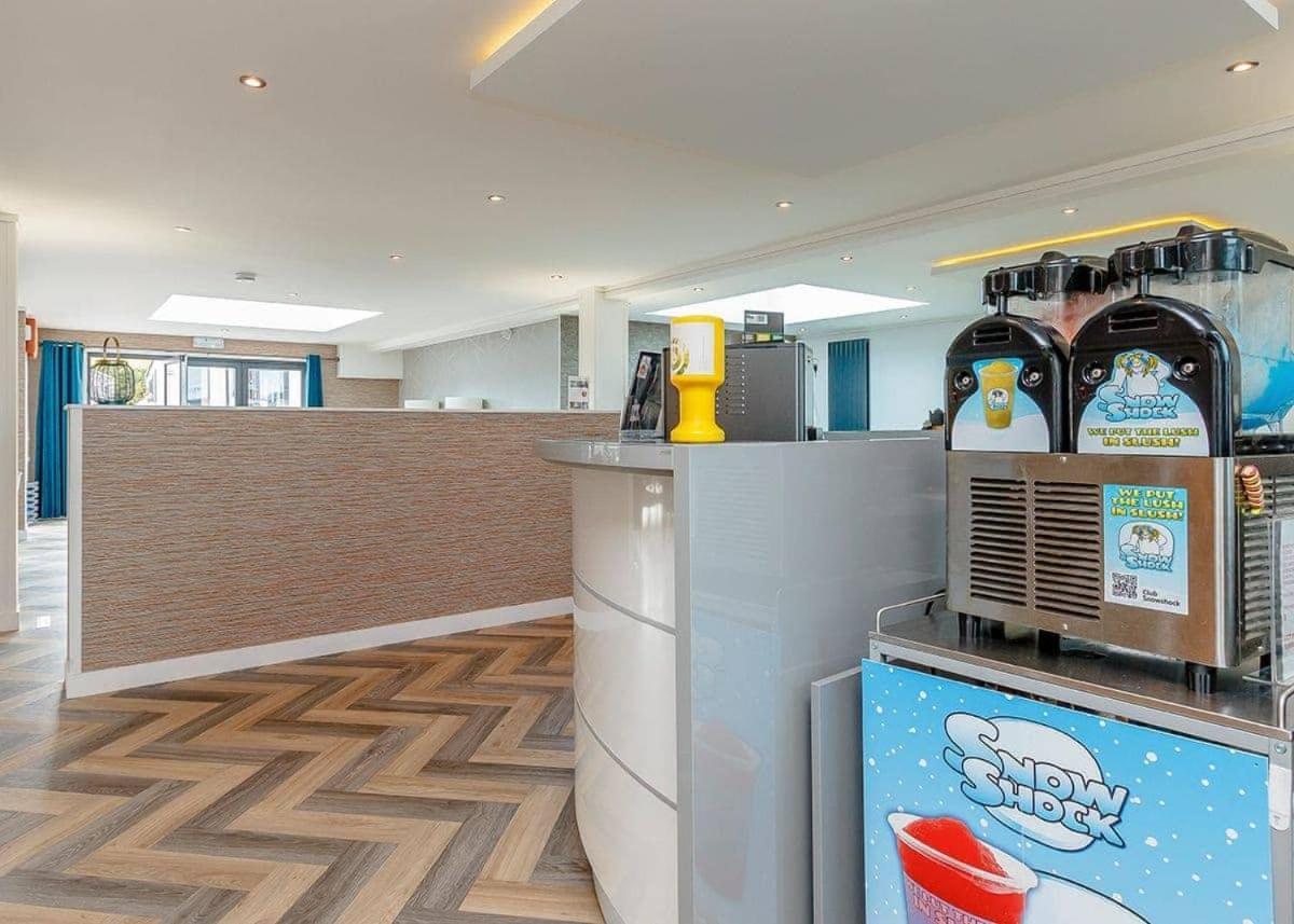 Crofthead Hotel Ayr Kültér fotó
